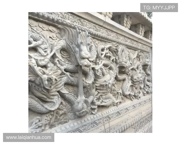 御匾名汇：从御匾名汇看中国古代皇权象征的艺术表现形式